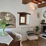 Vakantiehuis Casetta Nel Bosco - L'antico Metato