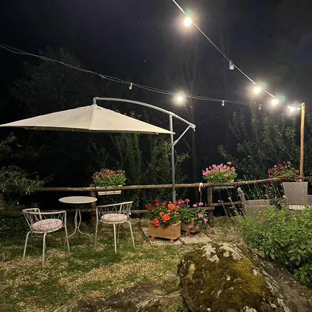 Vakantiehuis Casetta Nel Bosco - L'antico Metato *